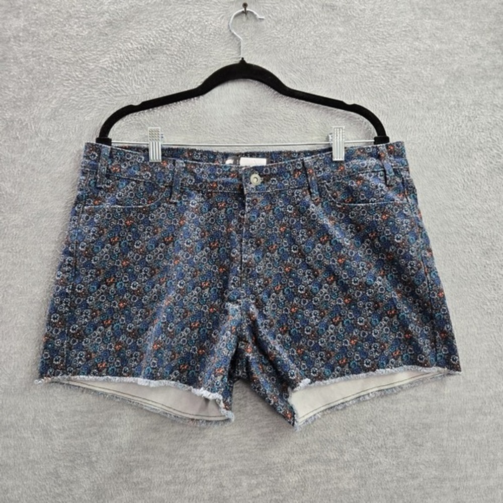 Levi's‎ Women Shorts 16 Blue Floral Chino 4" Inseam